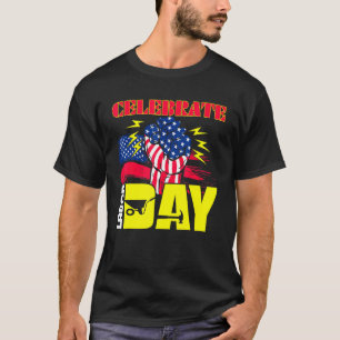 Amerikaanse vlaggenwerker op de Dag van de Arbeid T-shirt