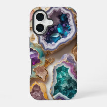 Amethist & Emerald Crystal Geodes – Elegant Marmer