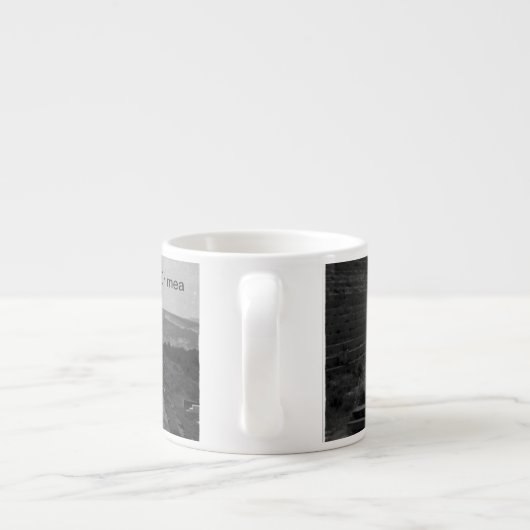 Amfitheater Limestone Quarry op de Krim Espresso Kop (Achterkant)