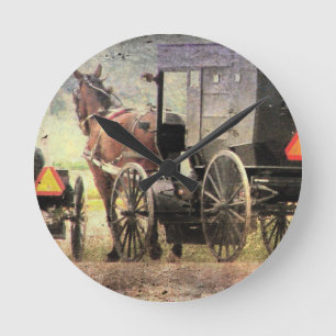 Amish Horse and Buggy Ronde Klok
