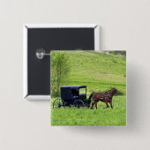 Amish paard en buggy bij Berlijn, Ohio. Vierkante Button 5,1 Cm (Voorkant /achterkant)
