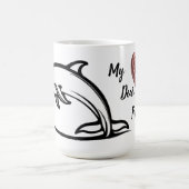 Amitié des coeurs dauphins Emble Mug à deux tons, (Centre)