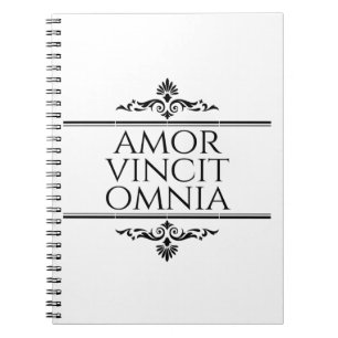 Amor Vincit Omnia Love verovert alle Latijnse zinn Notitieboek