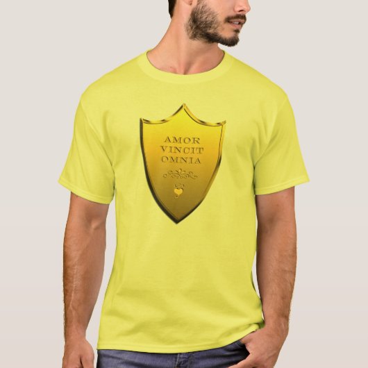 Amor Vincit Omnia T-shirt (Voorkant)