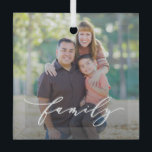 Amour de la famille Couleur modifiable Ornement en<br><div class="desc">Les cadeaux photo font les meilleurs cadeaux ! Facile à personnaliser avec votre texte et/ou photo(s) pour un look personnalisé. Conçu par Berry Berry Sweet,  papeterie moderne et cadeaux personnalisés. Visitez notre site Web à l'adresse www.berryberrysweet.com pour voir toutes nos gammes de produits.</div>