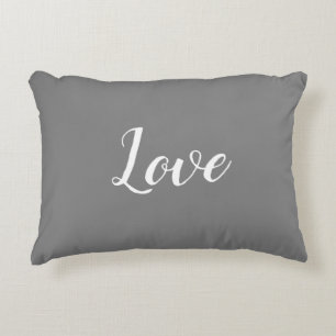 « Amour » sur Coussin de Réhausse Gris et Blanc