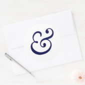 Ampersand is  ronde sticker (Envelop)