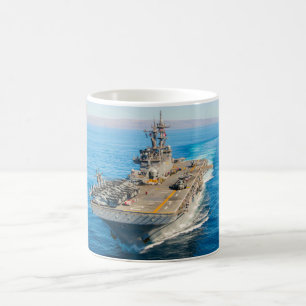 AMPHIBIOUS ASSAULT SHIP - LHD-2-Mok Koffiemok