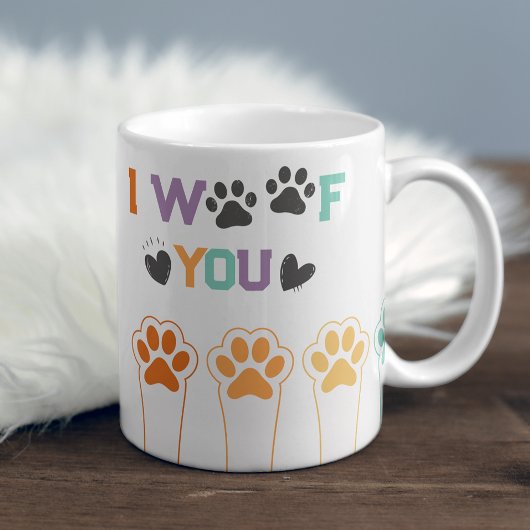 Amusant chien pattes d'airain Mug