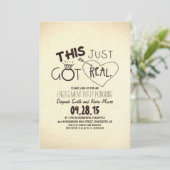 Amusant invitation à la fête d'engagement Ce n'est (Debout devant)