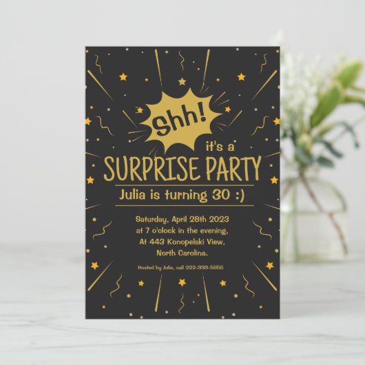 Amusants invitations d'anniversaire surprise (Debout devant)