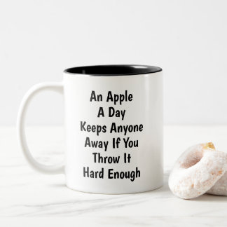 An Apple A Day Funny Sarcastic Introvert Humor Tweekleurige Koffiemok