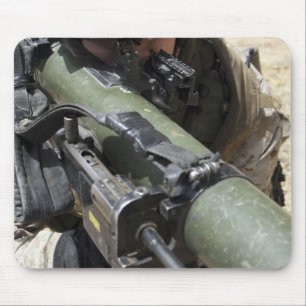 An assaultman muismat