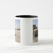 An Oshkosh M-ATV 2 Mok (Midden)