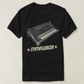 Analoge Synthesizer Synthfluencer Retro Pro T-shirt (Design voorkant)