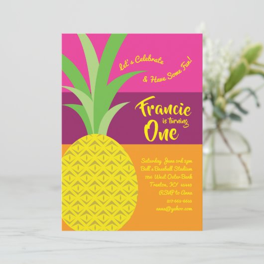 Ananas 1er Anniversaire Cute Invitations (Debout devant)