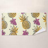 Ananas, fraise design textile vintage. (Serviette de bain)