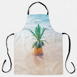 Ananas komt morgenochtend op het strand terecht. schort