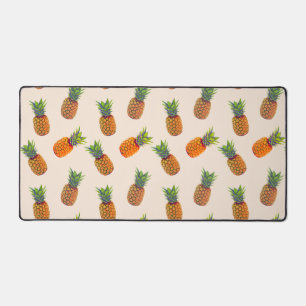 Ananas sur fond beige champagne clair
