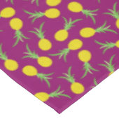 Ananas verjaardagsfeestje tafelkleed (Gekanteld)