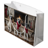 Anatolische herder bij de open haard Kerstmis Groot Cadeauzakje (Achterkant Gekanteld)