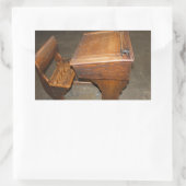 Ancien bureau scolaire en bois et chaise Stickers (Sac)