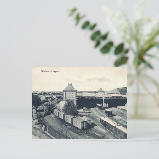 Ancienne carte postale - Agra, Inde (Debout devant)