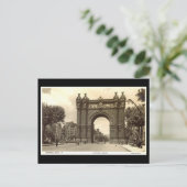 Ancienne carte postale, Barcelone, Arco de Triunfo (Debout devant)