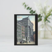 Ancienne carte postale - Bâtiment Lafayette, Phila (Debout devant)
