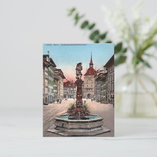 Ancienne carte postale - Berne, Suisse (Debout devant)