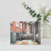 Ancienne carte postale - Boston, Massachusetts (Debout devant)