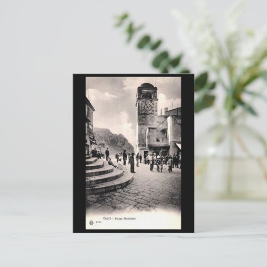 Ancienne carte postale - Capri, Italie (Debout devant)