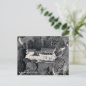 Ancienne carte postale - Château de Bellingham, Co (Debout devant)