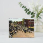 Ancienne carte postale - Cherryvale, Kansas, USA (Debout devant)