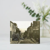 Ancienne carte postale - Haworth, Yorkshire (Debout devant)