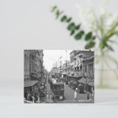 Ancienne carte postale - Honolulu, Hawaii (Debout devant)