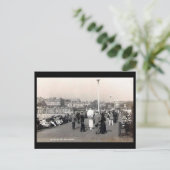 Ancienne carte postale - Jetée de la Bouche de deu (Debout devant)