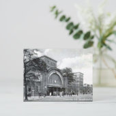 Ancienne carte postale - Katowice, Pologne (Debout devant)