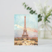 Ancienne carte postale - La Tour Eiffel, Paris (Debout devant)