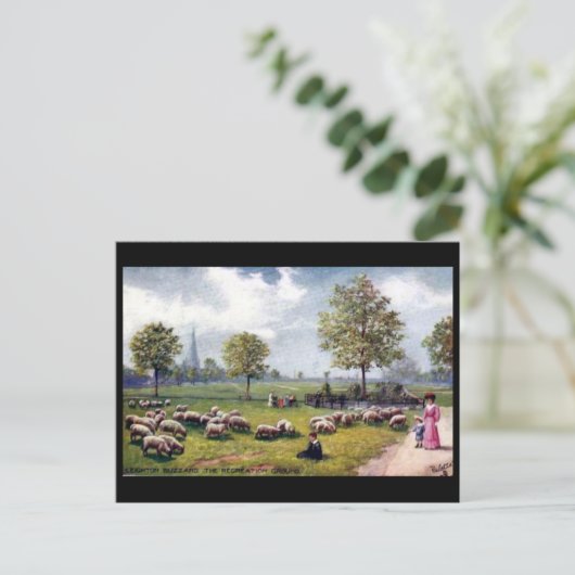 Ancienne carte postale - Leighton Buzzard, Bedford (Debout devant)