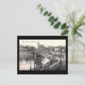 Ancienne carte postale - Liege, La Passerelle (Debout devant)