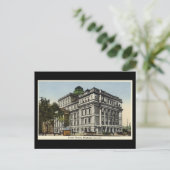 Ancienne carte postale, Montréal, Palais de justic (Debout devant)