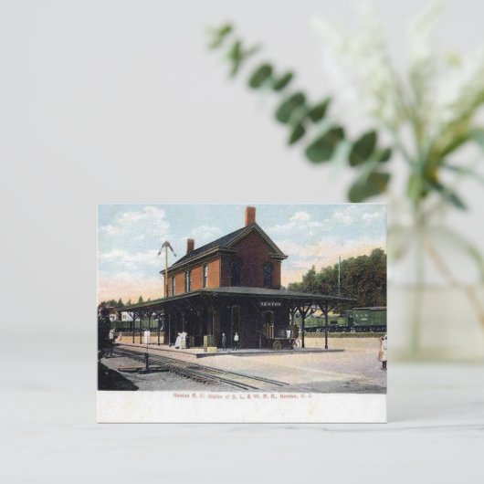 Ancienne carte postale - Newton, New Jersey, USA (Debout devant)