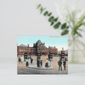 Ancienne carte postale - Norwich, Norfolk (Debout devant)