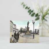 Ancienne carte postale - Odessa, Ukraine (Debout devant)