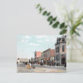 Ancienne carte postale - Regina (Saskatchewan) (Debout devant)