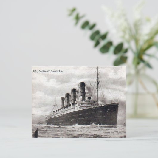 Ancienne carte postale - RMS Lusitania (Debout devant)