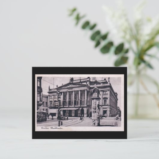 Ancienne carte postale - Wroclaw, Pologne (Debout devant)