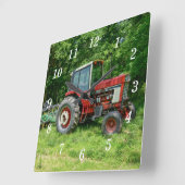 Ancienne horloge murale du tracteur international (Angle)