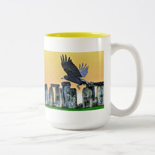 Ancient Stonehenge & Rook Corvid-lover's Gift Tweekleurige Koffiemok